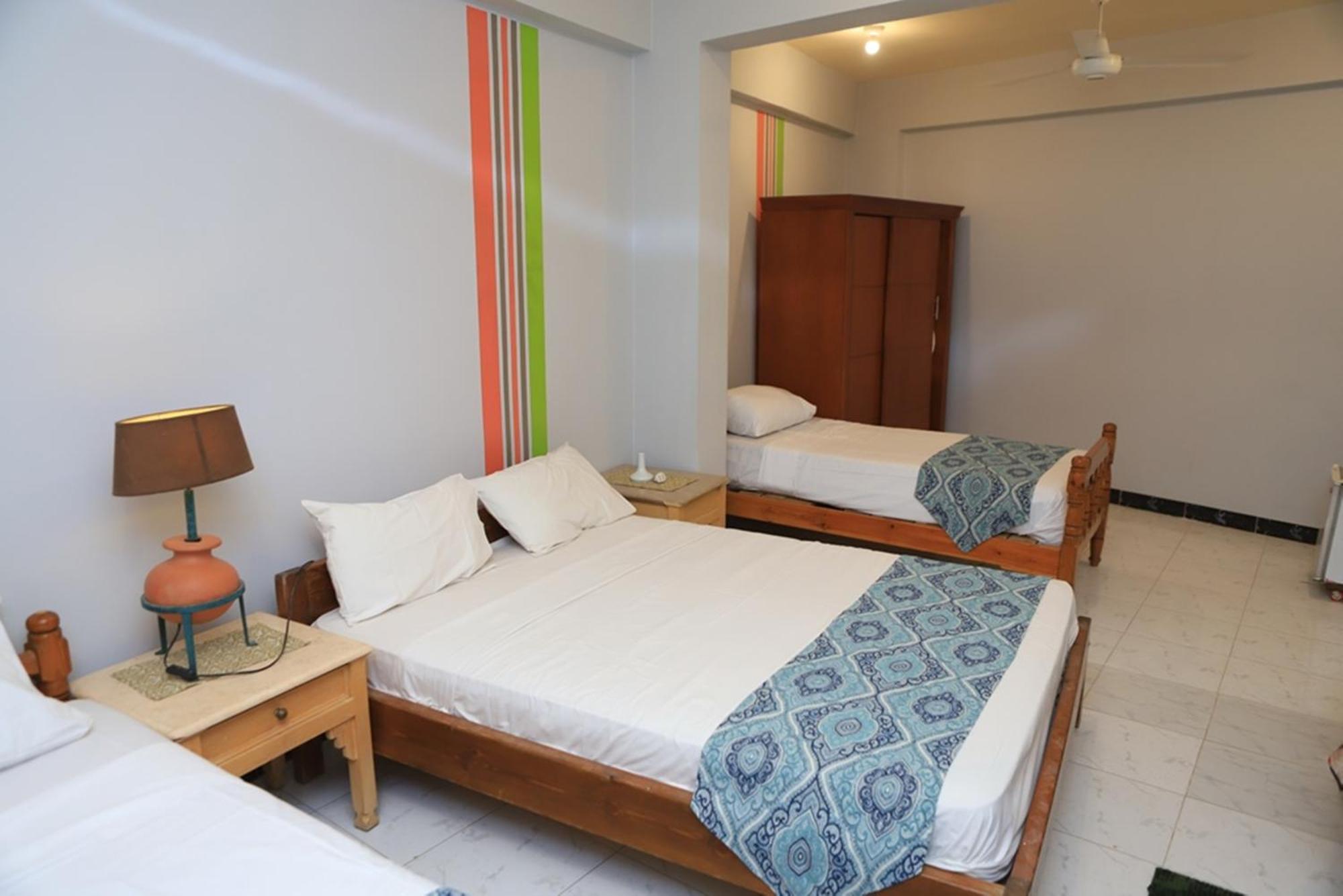 Amon Hotel Luxor Eksteriør billede