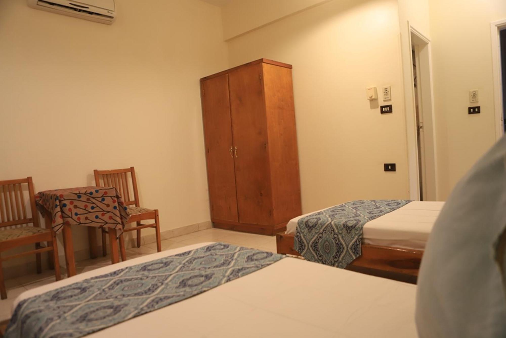 Amon Hotel Luxor Eksteriør billede