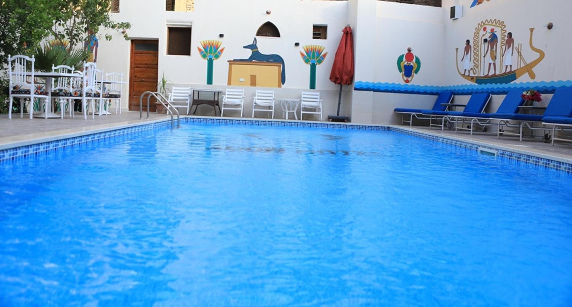 Amon Hotel Luxor Eksteriør billede