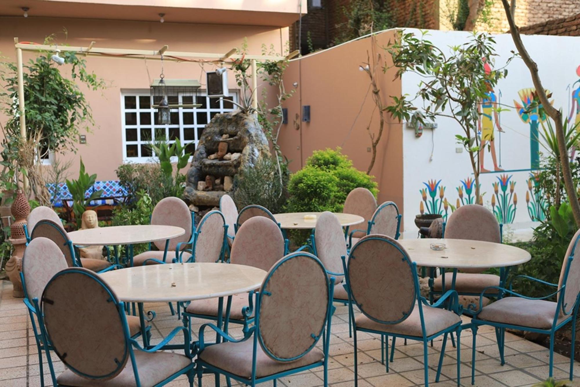 Amon Hotel Luxor Eksteriør billede