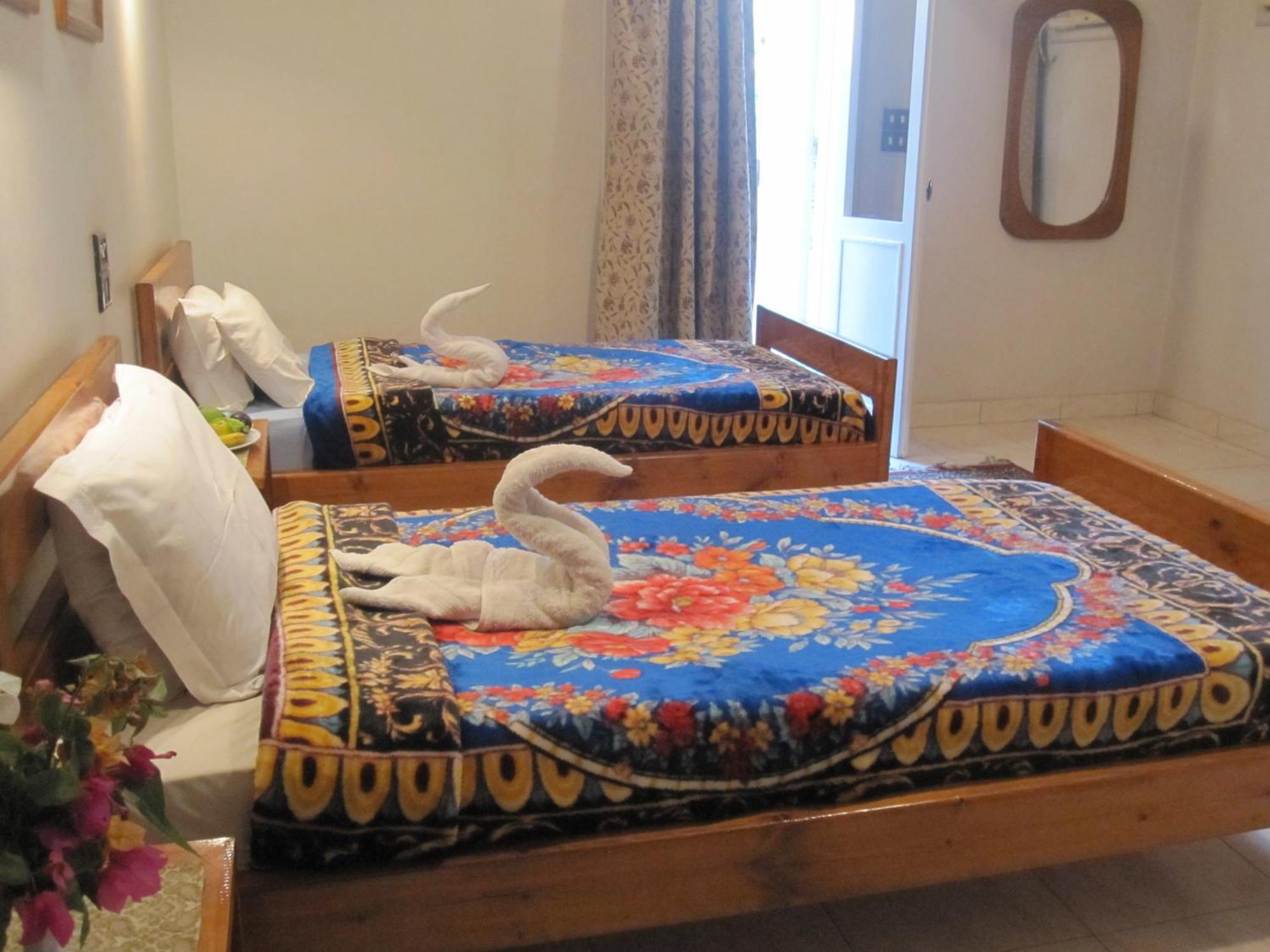 Amon Hotel Luxor Værelse billede