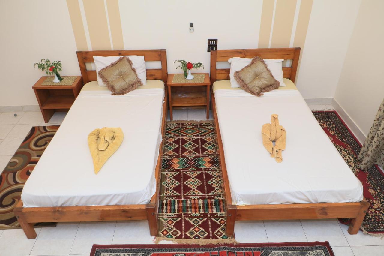 Amon Hotel Luxor Eksteriør billede