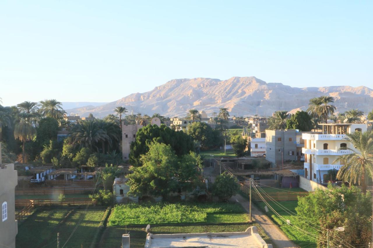 Amon Hotel Luxor Eksteriør billede